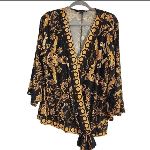 Boston  Proper Black Gold V Neck Faux Wrap Bell Sleeve Top Size XL - Picture 3 of 12